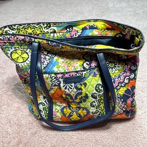 Vera Bradley Tote